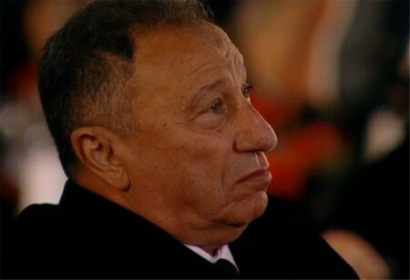 محمود الخطيب يوضح صعوبات إنشاء استاد الأهلي.. ويصرح: أحتاج للابتعاد