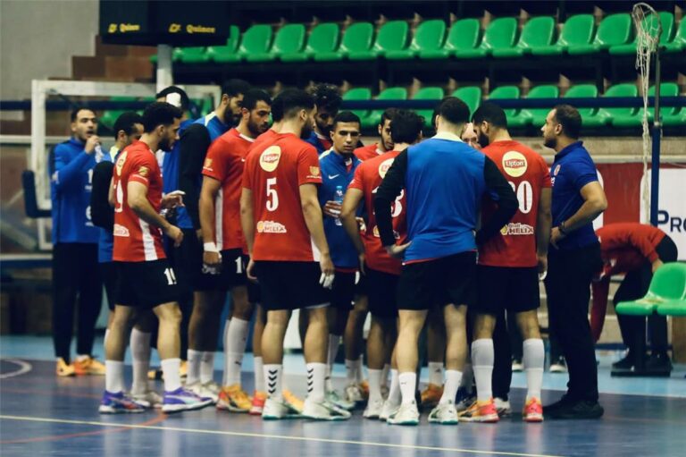 الأهلي يفوز على طلائع الجيش في دوري كرة اليد