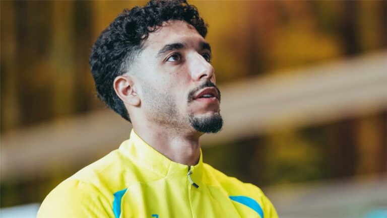 ألارديس: لم أر لاعبًا مثل عمر مرموش في الدوري الإنجليزي من قبل