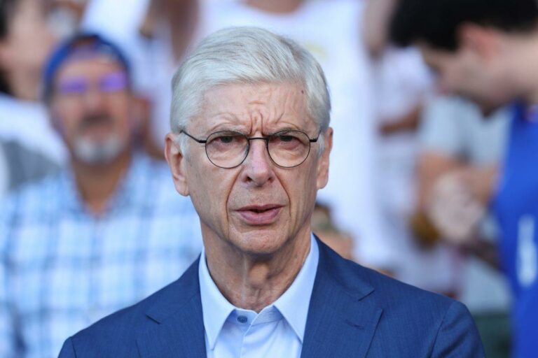 فينجر: أريد تحسين صلواتي لعدم فوز ليفربول بلقب الدوري الإنجليزي