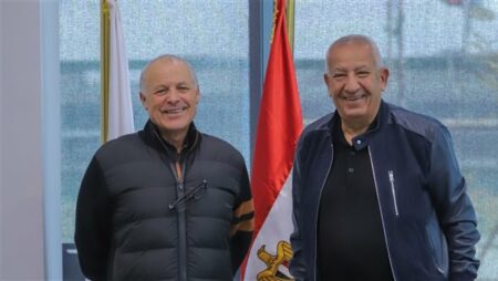 أبو ريدة يلتقي كامل أبو علي رئيس النادي المصري