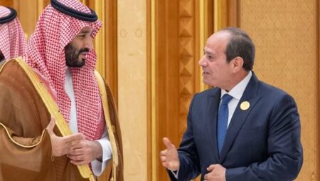 اليوم.. الرئيس السيسي يشارك في اجتماع غير رسمي حول القضية الفلسطينية بالرياض