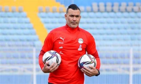 عصام الحضري يتغزل في لاعب الزمالك بعد التعادل مع الأهلي