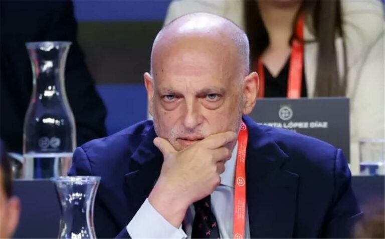 تيباس يهاجم ريال مدريد: نادٍ كثير البكاء.. وبيريز لا يرضى بخسارة أي شيء