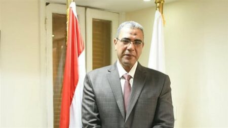 تموين القاهرة: طرح كميات كبيرة من الدقيق والسكر والأرز والمكرونة واللحوم لسد احتياجات المواطنين