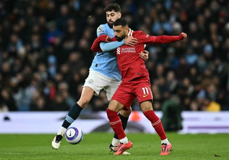 روبرتسون: محمد صلاح قام بشيء أمام مانشستر سيتي لم يلاحظه أحد