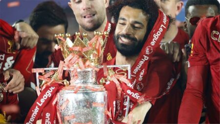 4 هزائم متتالية تقرب اللقب.. متى يحسم ليفربول الفوز بـ الدوري الإنجليزي 202425؟
