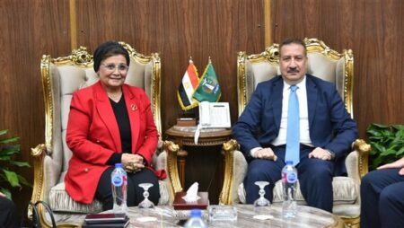 نائب وزير الصحة تشيد بجهود محافظة المنوفية في إدارة الملف السكاني