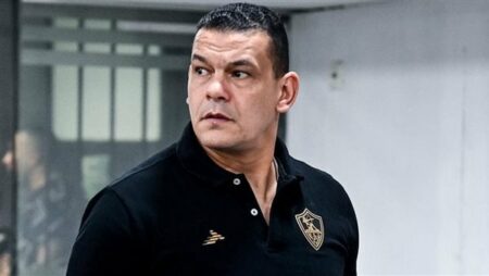 مصدر بالزمالك يكشف مصير عبد الواحد السيد بعد رحيل جروس