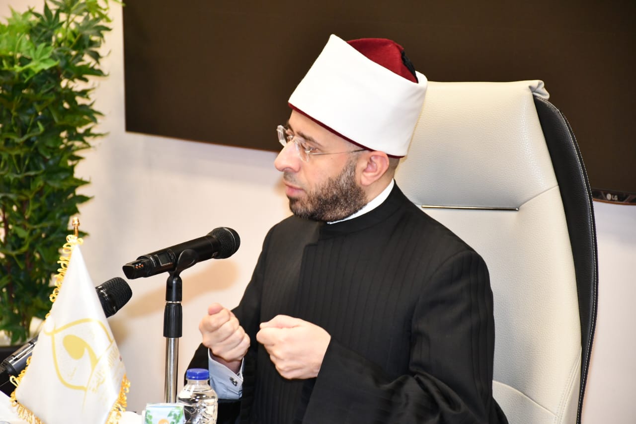 وزير الأوقاف يستقبل طلاب مدرسة القديس بولس الفرير بشبرا 4 وزير الأوقاف يستقبل طلاب مدرسة القديس بولس الفرير بشبرا