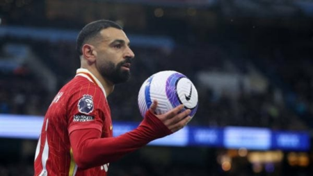 يجري مثل الحصان.. كيف علقت صحف إنجلترا على تألق محمد صلاح أمام مانشستر سيتي؟