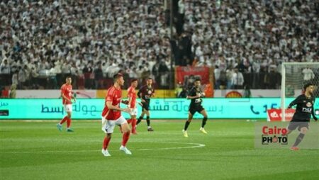 شوبير: الزمالك هو الفائز رغم التعادل بالقمة.. والأهلي كسب بن شرقي