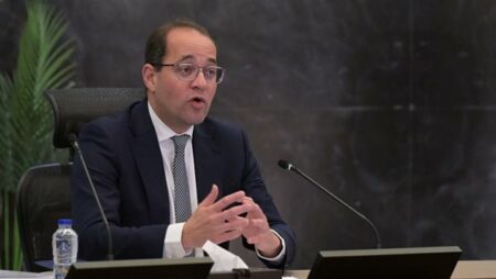 300 جنيه لكل أسرة من برنامج تكافل وكرامة فى شهر رمضان