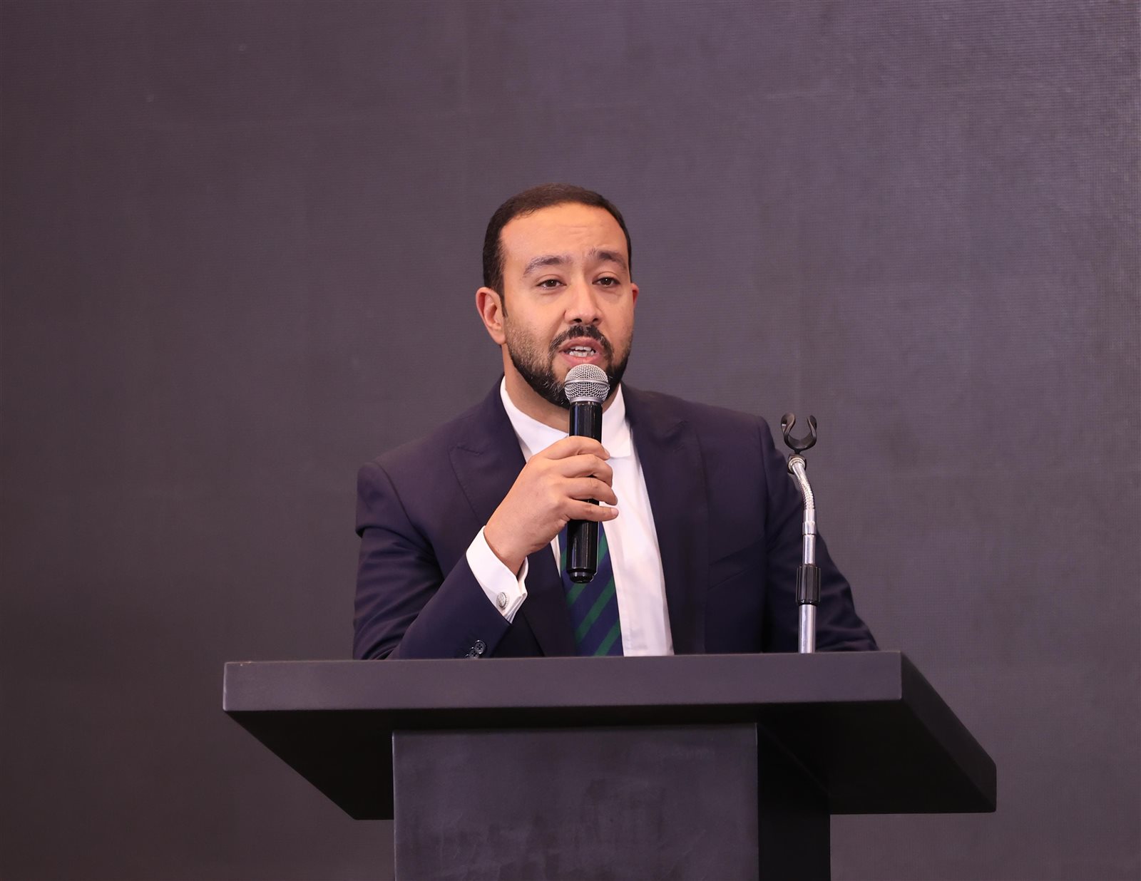 وزير الاتصالات يشهد توقيع اتفاقيات استراتيجية بين المصرية للاتصالات وأورنچ مصر 3 وزير الاتصالات يشهد توقيع اتفاقيات استراتيجية بين المصرية للاتصالات وأورنچ مصر