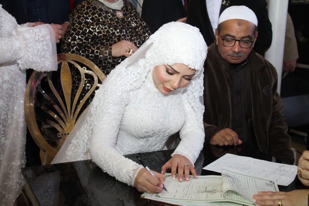 زفاف الزميلة أسماء خليل والدكتور محمود سمير.. الفريق مهاب مميش وعبدالرحيم علي شاهدان على عقد القران 2 زفاف الزميلة أسماء خليل والدكتور محمود سمير.. الفريق مهاب مميش وعبدالرحيم علي شاهدان على عقد القران