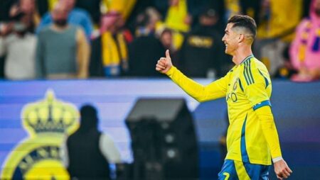 النصر السعودي يسحق الوصل الإماراتي برباعية في دوري أبطال آسيا
