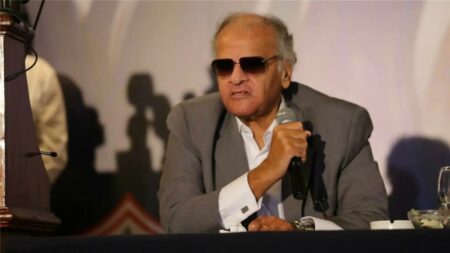 ممدوح عباس يرد على عضو إدارة الزمالك: لا مجال للصبيانية في القرارات.. وأين أبو ريدة المحسوب على القلعة البيضاء