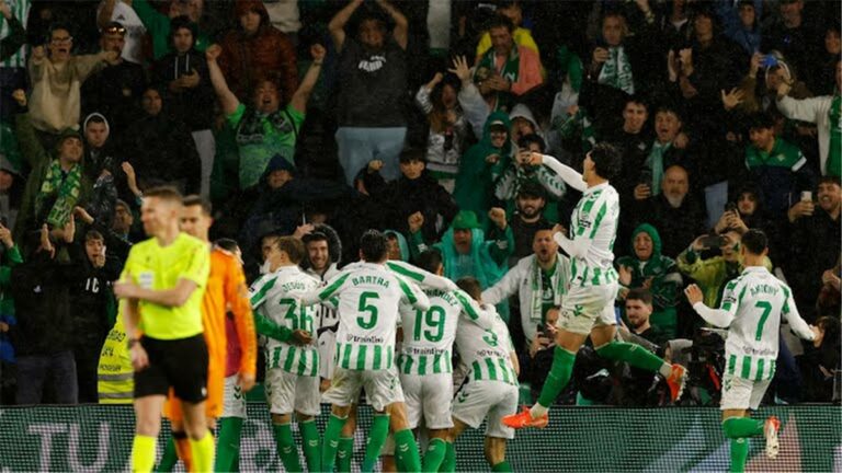 رجل مباراة ريال مدريد وريال بيتيس في الدوري الإسباني