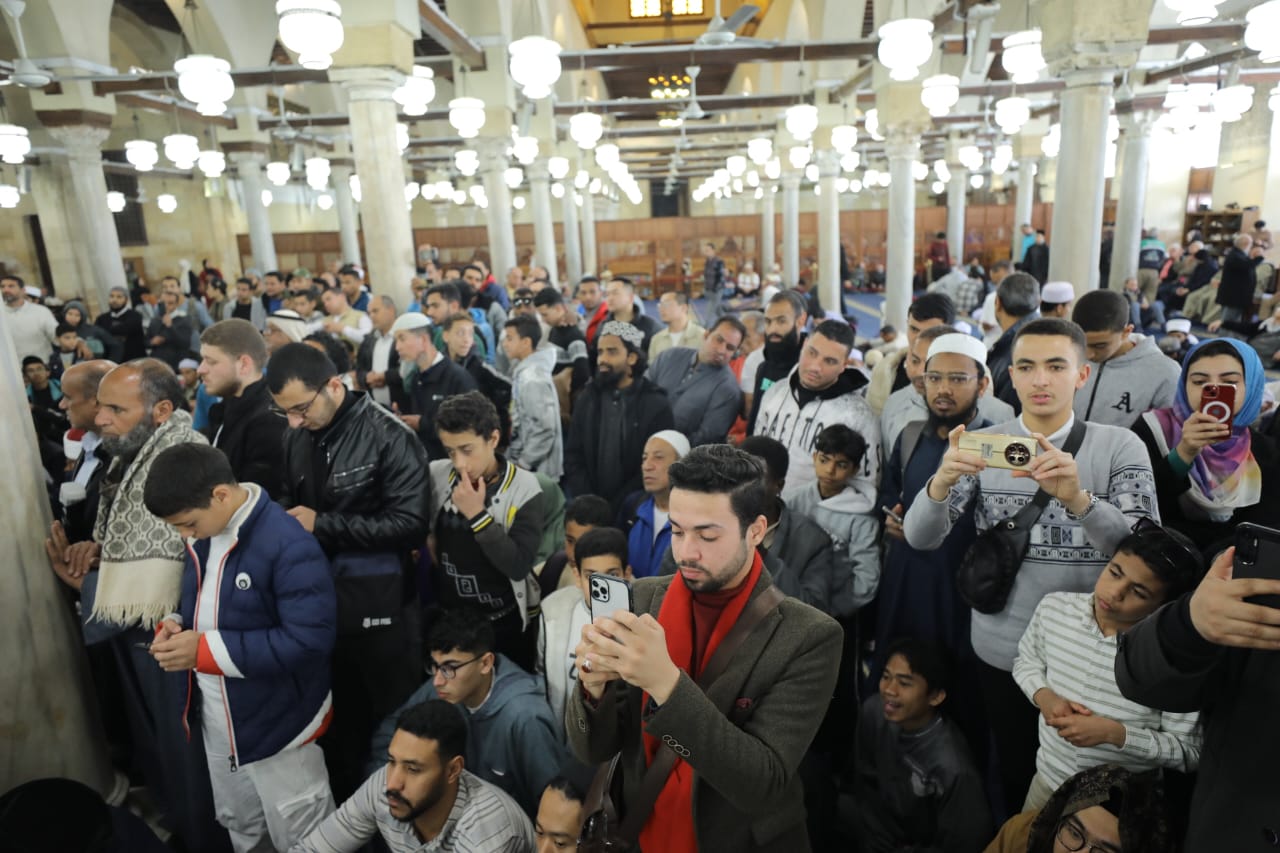 في ذكرى التأسيس.. «الطيب»: أدعو الله أن يبقى الأزهر بيتًا للأمة بجميع أطيافها ومكوناتها 4 في ذكرى التأسيس.. «الطيب»: أدعو الله أن يبقى الأزهر بيتًا للأمة بجميع أطيافها ومكوناتها