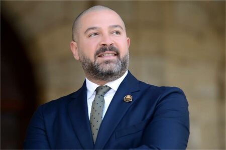 أحمد دياب: مكافأة بطل الدوري أقل من بطل كأس عاصمة مصر.. ونسعى لتغيير ذلك