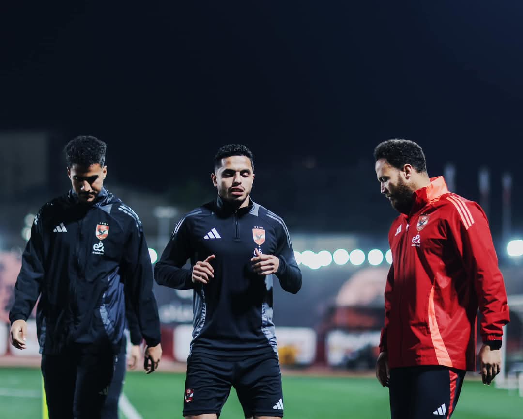 كواليس القمة 130| تركيز وحماس في تدريبات الأهلي استعدادًا لمواجهة الزمالك.. صور