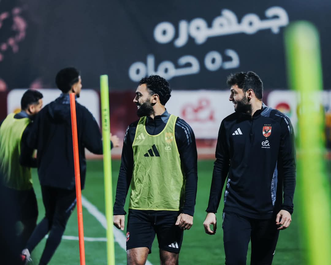 كواليس القمة 130| تركيز وحماس في تدريبات الأهلي استعدادًا لمواجهة الزمالك.. صور