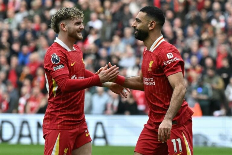 هارفي إليوت: محمد صلاح ليس حقيقيًا ويثبت خطأ العالم كل موسم