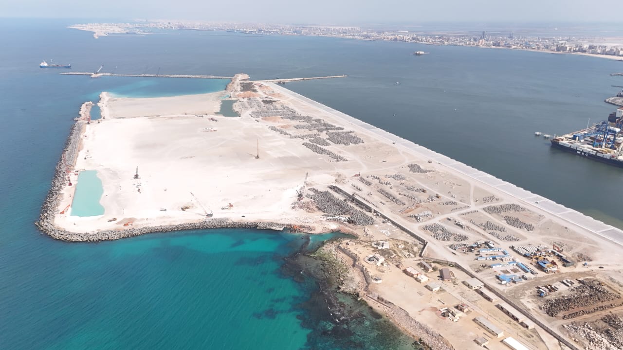 شاهد أحدث تصوير جوي لمشروع إنشاء محطة مصر24 2 متعددة الأغراض 8 شاهد أحدث تصوير جوي لمشروع إنشاء محطة مصر24 2 متعددة الأغراض