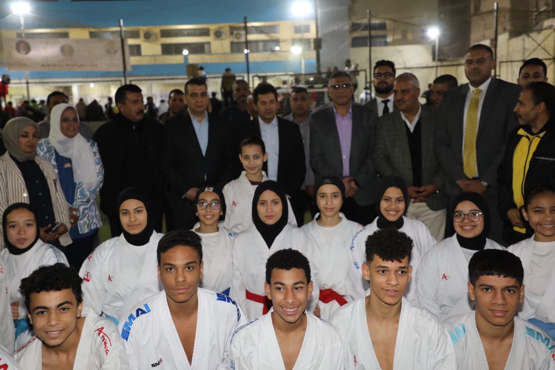 تفاصيل زيارة وزير الرياضة للساحة الشعبية بالجيزة 3 تفاصيل زيارة وزير الرياضة للساحة الشعبية بالجيزة