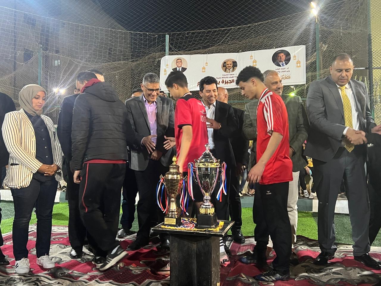 تفاصيل زيارة وزير الرياضة للساحة الشعبية بالجيزة 21 تفاصيل زيارة وزير الرياضة للساحة الشعبية بالجيزة