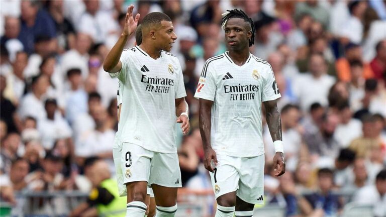 العلاقة ليست كما تبدو.. تقارير: توتر بين مبابي وفينيسيوس في ريال مدريد