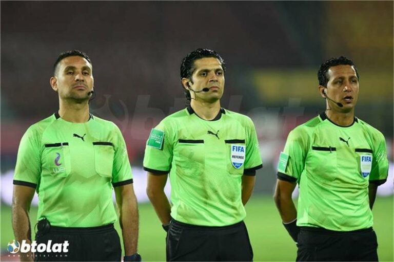 وسط أزمة القمة.. اتحاد الكرة يرسل حكم مباراة الأهلي والزمالك لإدارة مواجهة في تونس