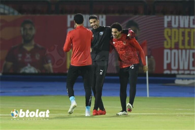 شريف إكرامي: الزمالك ليس فقيرًا.. ولا شيء يمنعني من العمل في الأهلي