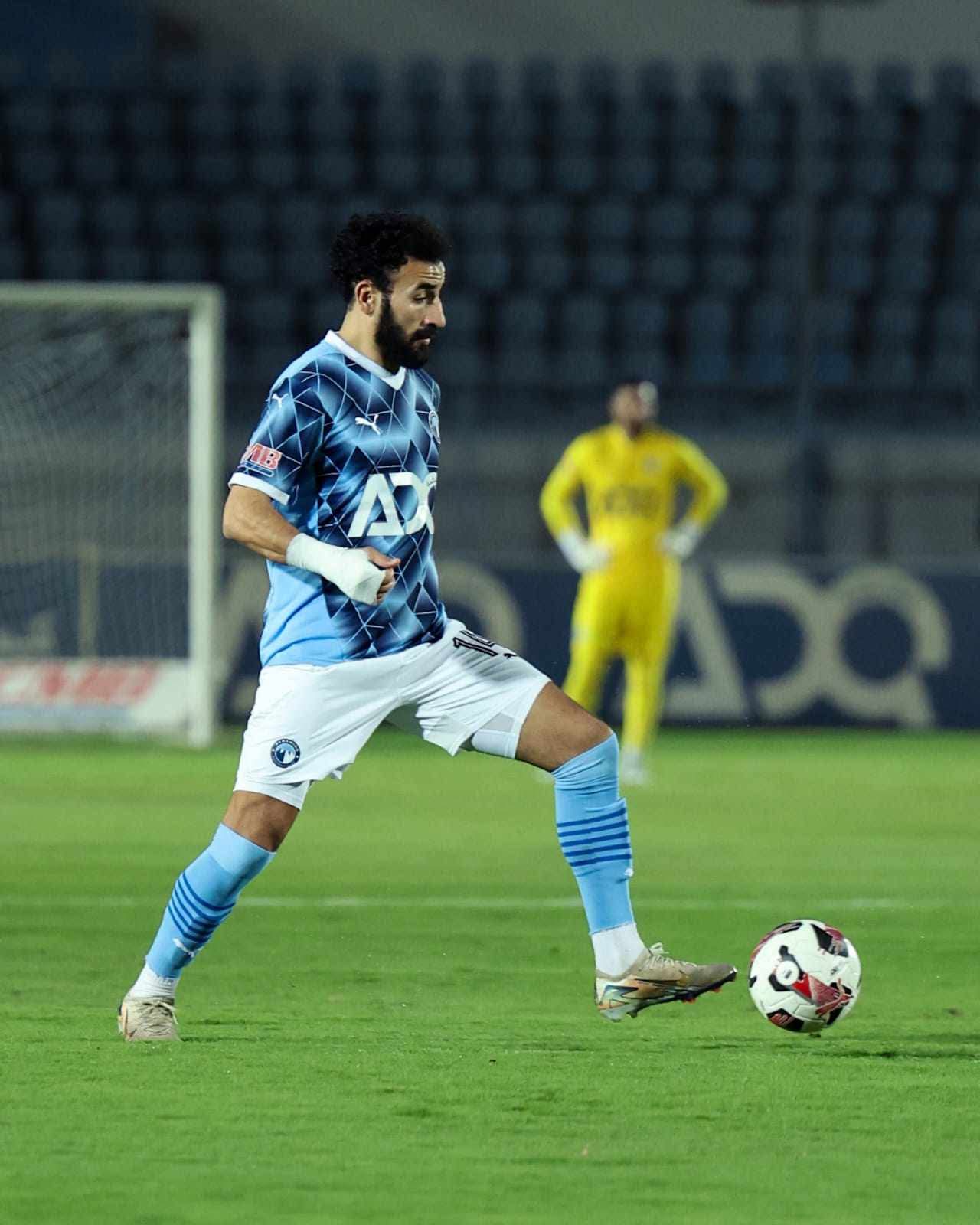 التعادل السلبي يحسم مباراة بيراميدز والمصري في الدوري 4 التعادل السلبي يحسم مباراة بيراميدز والمصري في الدوري