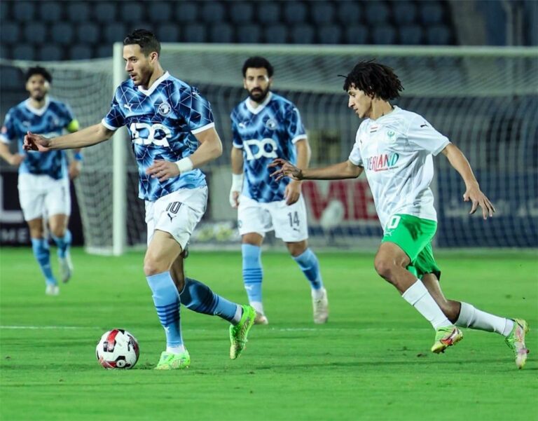 بيراميدز يسقط في فخ التعادل مع المصري ويشعل الصراع على صدارة الدوري