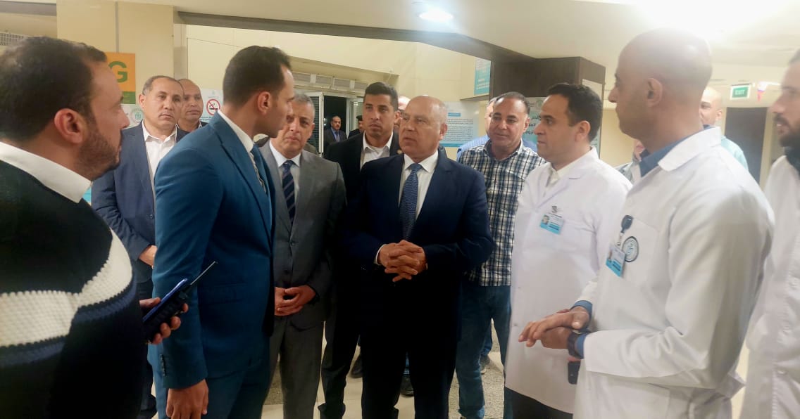 كامل الوزير يزور مصابي حادث قطار القنطرة بالإسماعيلية
