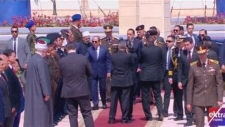 بحضور السيسي.. خطبة الجمعة بمسجد المشير تشيد بشهداء الوطن