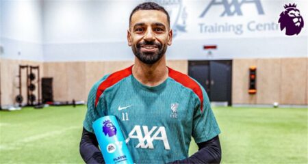 رقم تاريخي للملك.. محمد صلاح لاعب الشهر في الدوري الإنجليزي