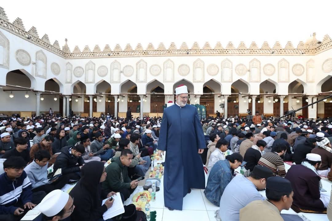 وكيل الأزهر: شاركنا في الحرب مع الشعب وما يحدث في غزة جريمة إنسانية 3 وكيل الأزهر: شاركنا في الحرب مع الشعب وما يحدث في غزة جريمة إنسانية