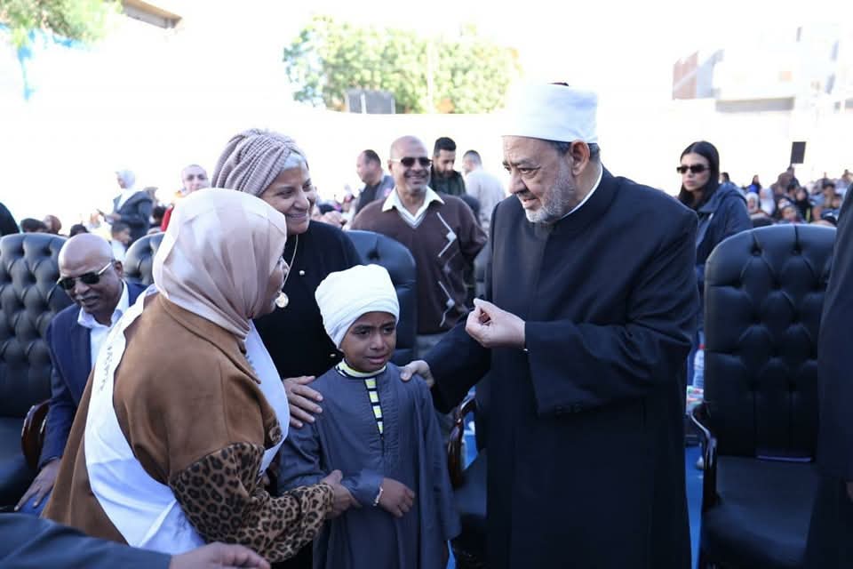 وكيل الأزهر: شاركنا في الحرب مع الشعب وما يحدث في غزة جريمة إنسانية 16 وكيل الأزهر: شاركنا في الحرب مع الشعب وما يحدث في غزة جريمة إنسانية