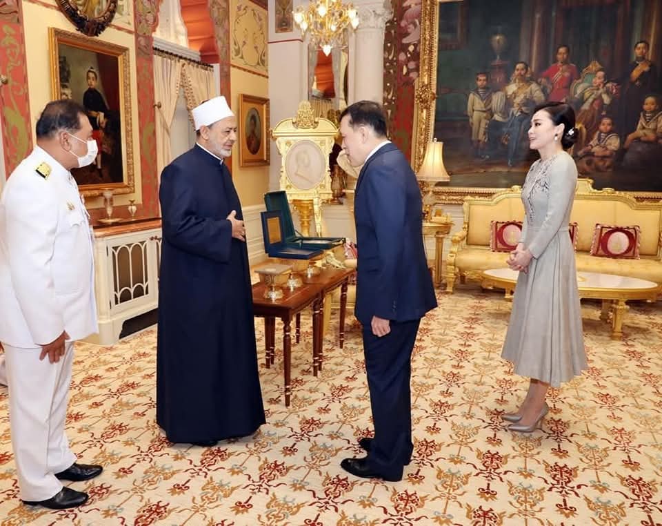 وكيل الأزهر: شاركنا في الحرب مع الشعب وما يحدث في غزة جريمة إنسانية 28 وكيل الأزهر: شاركنا في الحرب مع الشعب وما يحدث في غزة جريمة إنسانية