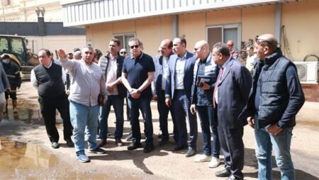 عقب الحريق .. وزير الصحة يتفقد مبنى المعامل المركزية ويوجه بنقل الخدمات إلى ديوان الوزارة بدءًا من الأحد