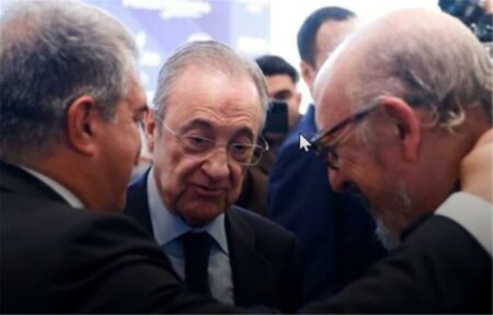 تحركات خلف الكواليس.. ما هو دور رئيس ريال مدريد الخفي في مشاركة أولمو مع برشلونة؟