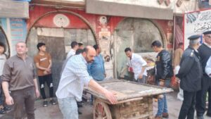محافظة الجيزة تشن حملة لإعادة الانضباط بمنطقة ناهيا ومزلقان بولاق الدكرور