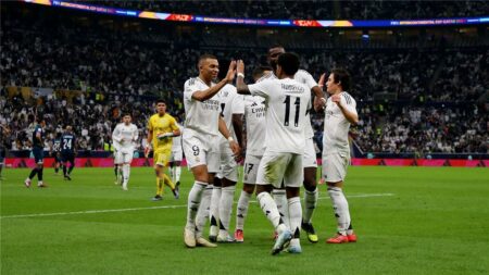 ماركا: ريال مدريد يحدد أولوياته الدفاعية في الصيف.. مواهب صاعدة بقوة
