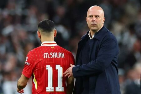 أوين: محمد صلاح لا يمكن تعويضه في ليفربول.. ويحدد البديل الأقرب حال رحيله