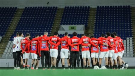 منتخب مصر يختتم تدريباته استعدادًا لمواجهة إثيوبيا في حضور هاني أبو ريدة