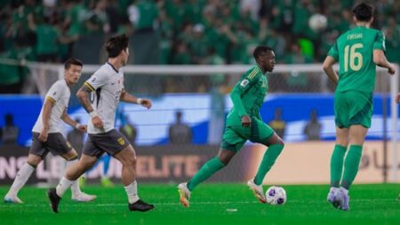 منتخب السعودية يشعل الصراع على التأهل للمونديال باجتياز عقبة الصين
