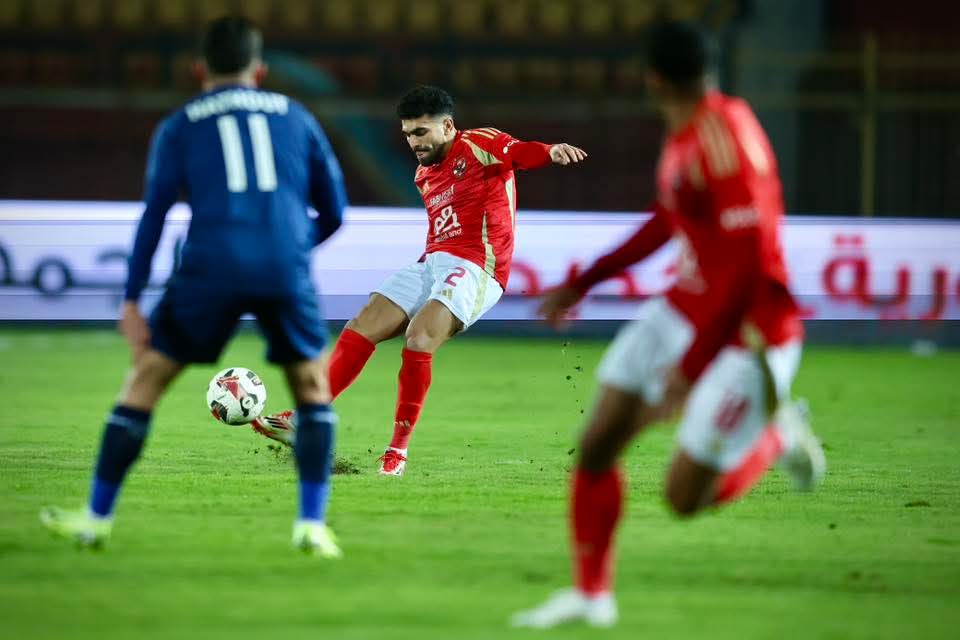 كأس عاصمة مصر.. إنبي يفرض التعادل السلبي على الأهلي في الشوط الأول 5 كأس عاصمة مصر.. إنبي يفرض التعادل السلبي على الأهلي في الشوط الأول