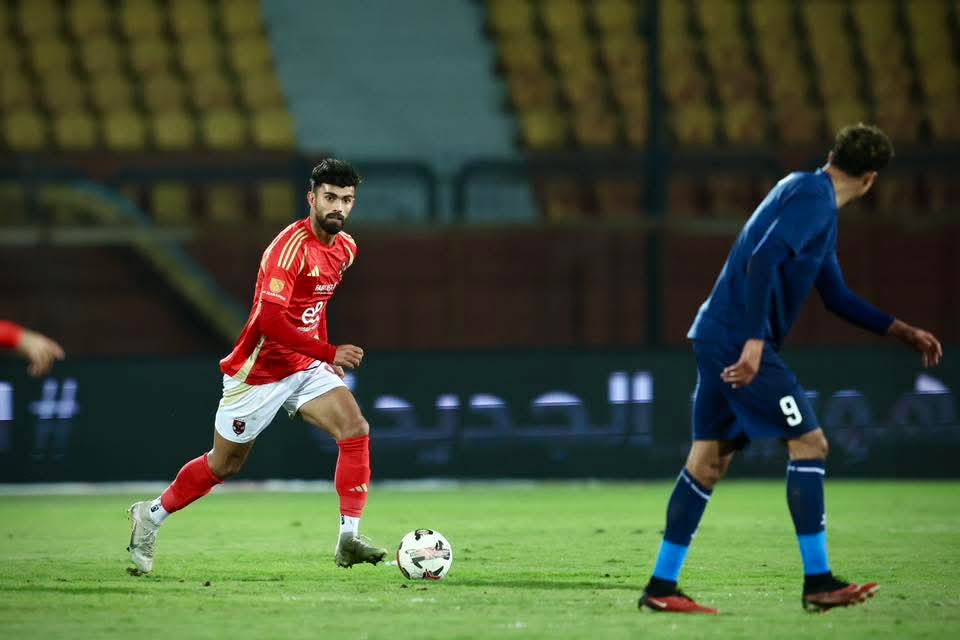 كأس عاصمة مصر.. إنبي يفرض التعادل السلبي على الأهلي في الشوط الأول 9 كأس عاصمة مصر.. إنبي يفرض التعادل السلبي على الأهلي في الشوط الأول